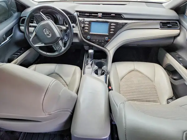 4T1B11HK7KU810329 2019 TOYOTA CAMRY - Image 8