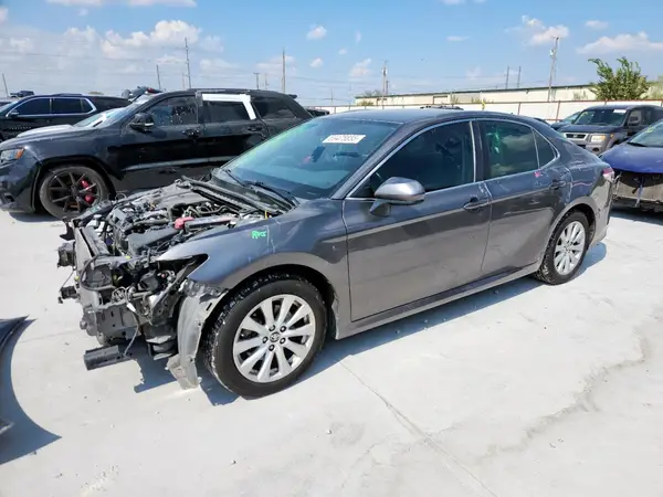 4T1B11HK7KU815143 2019 TOYOTA CAMRY - Image 1