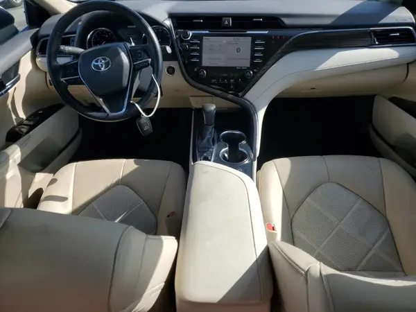 4T1B11HK7KU821377 2019 TOYOTA CAMRY - Image 8