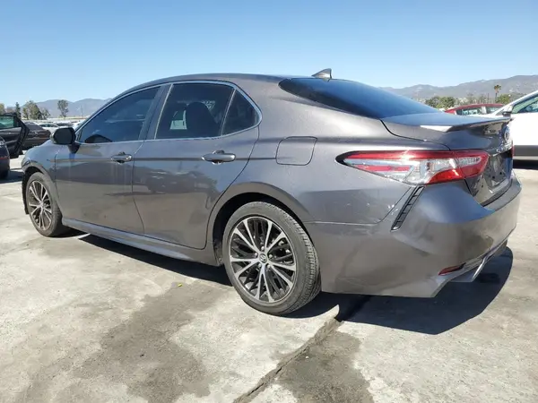 4T1B11HK7KU826983 2019 TOYOTA CAMRY - Image 2