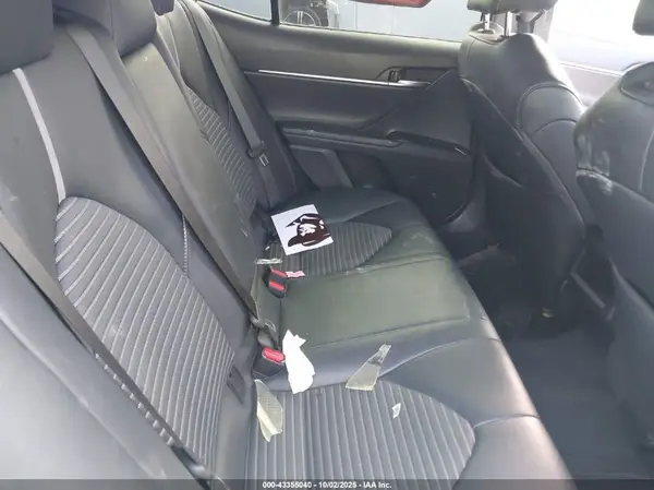 4T1B11HK7KU827762 2019 TOYOTA CAMRY - Image 8
