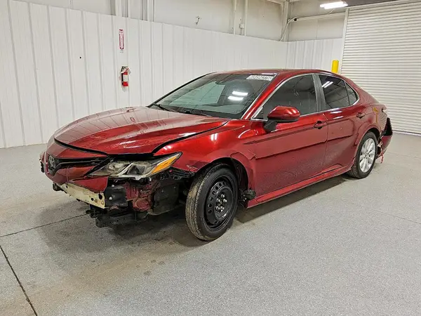 4T1B11HK7KU828930 2019 TOYOTA CAMRY - Image 1