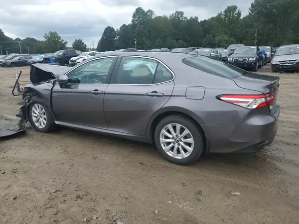 4T1B11HK7KU832444 2019 TOYOTA CAMRY - Image 2