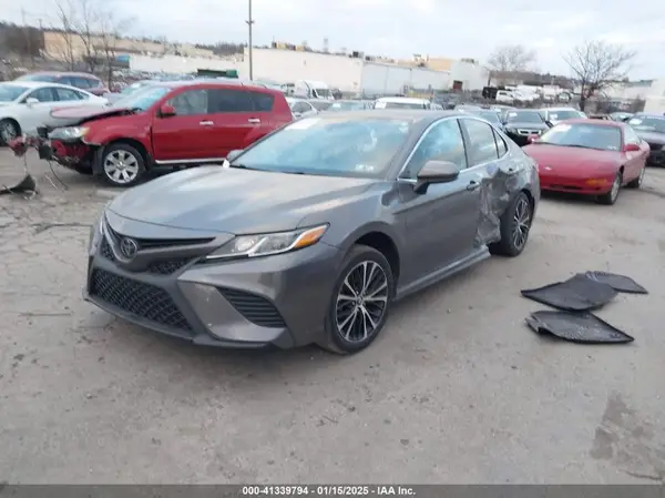 4T1B11HK7KU834825 2019 TOYOTA CAMRY - Image 2
