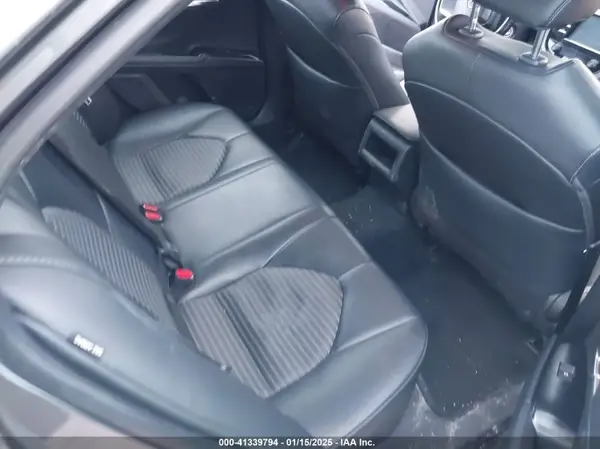 4T1B11HK7KU834825 2019 TOYOTA CAMRY - Image 8