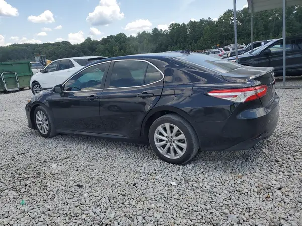 4T1B11HK7KU834839 2019 TOYOTA CAMRY - Image 2