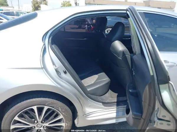 4T1B11HK7KU837532 2019 TOYOTA CAMRY - Image 8