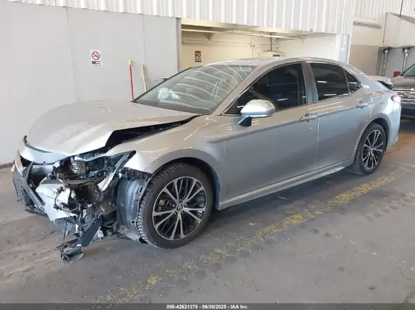 4T1B11HK7KU839006 2019 TOYOTA CAMRY - Image 2