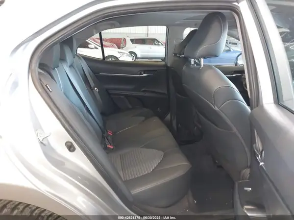 4T1B11HK7KU839006 2019 TOYOTA CAMRY - Image 8
