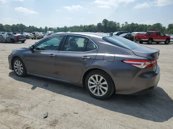 4T1B11HK7KU841869 2019 TOYOTA CAMRY - Image 2