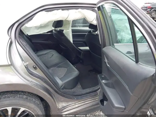 4T1B11HK7KU844996 2019 TOYOTA CAMRY - Image 8