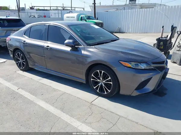 4T1B11HK7KU847154 2019 TOYOTA CAMRY - Image 1