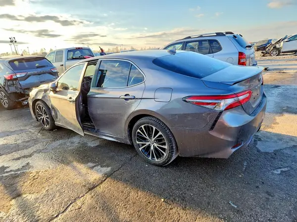 4T1B11HK7KU847817 2019 TOYOTA CAMRY - Image 2