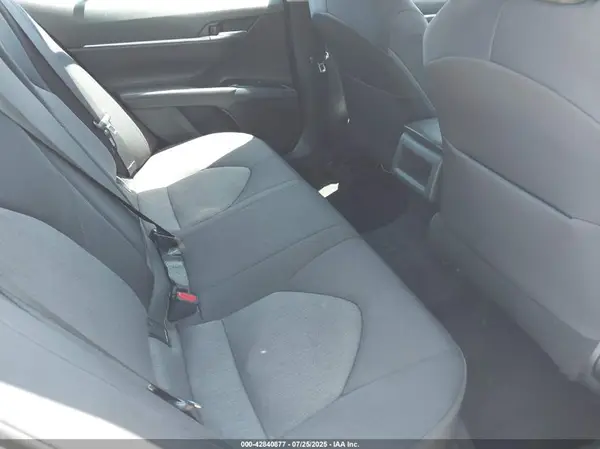 4T1B11HK8JU003431 2018 TOYOTA CAMRY - Image 8
