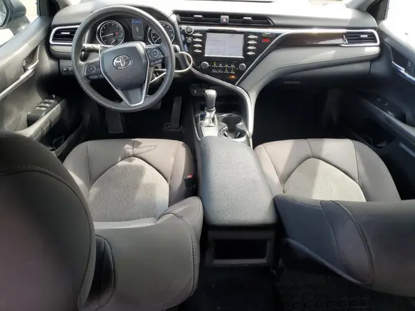 4T1B11HK8JU013358 2018 TOYOTA CAMRY - Image 8