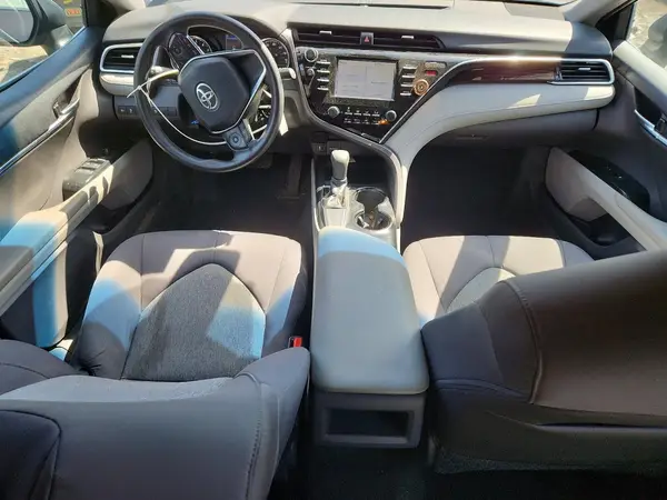 4T1B11HK8JU014946 2018 TOYOTA CAMRY - Image 8