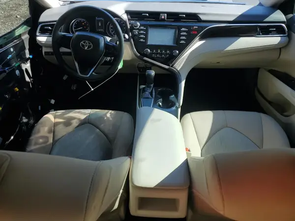 4T1B11HK8JU015918 2018 TOYOTA CAMRY - Image 8