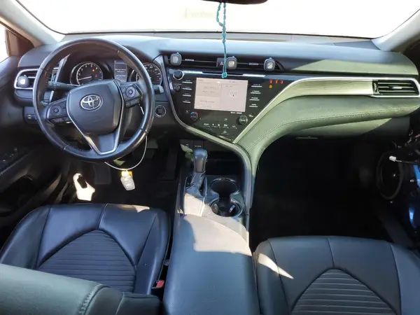 4T1B11HK8JU020083 2018 TOYOTA CAMRY - Image 8