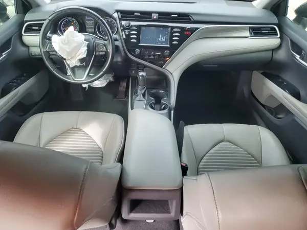 4T1B11HK8JU021556 2018 TOYOTA CAMRY - Image 8