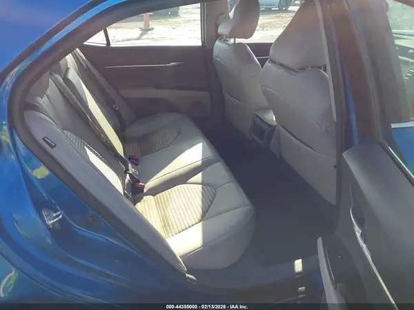 4T1B11HK8JU029155 2018 TOYOTA CAMRY - Image 8