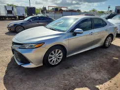 4T1B11HK8JU031083 2018 TOYOTA CAMRY