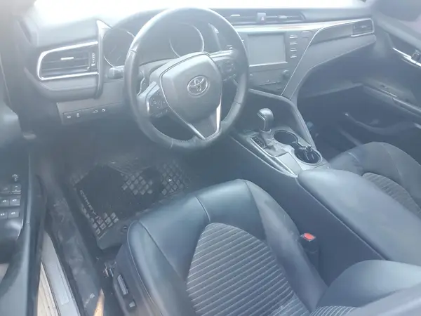 4T1B11HK8JU031455 2018 TOYOTA CAMRY - Image 8