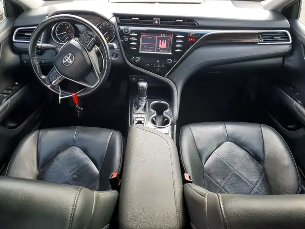4T1B11HK8JU032296 2018 TOYOTA CAMRY - Image 8