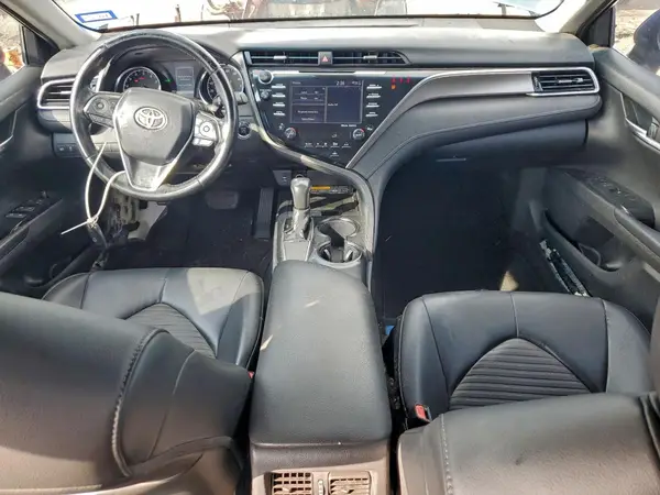 4T1B11HK8JU033187 2018 TOYOTA CAMRY - Image 8