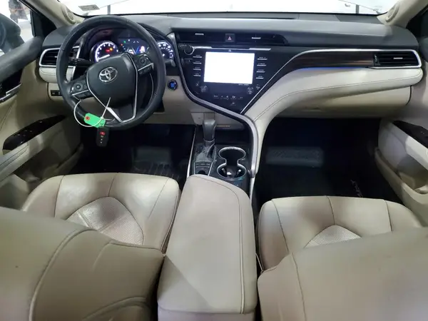 4T1B11HK8JU033304 2018 TOYOTA CAMRY - Image 8