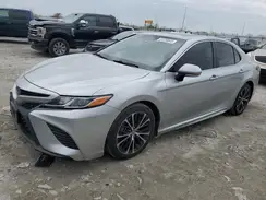 4T1B11HK8JU035327 2018 TOYOTA CAMRY