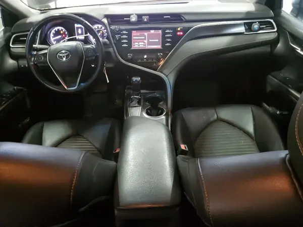 4T1B11HK8JU042651 2018 TOYOTA CAMRY - Image 8
