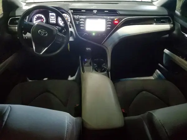 4T1B11HK8JU045033 2018 TOYOTA CAMRY - Image 8