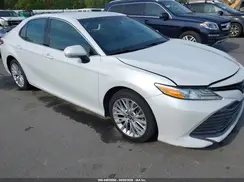 4T1B11HK8JU048045 2018 TOYOTA CAMRY