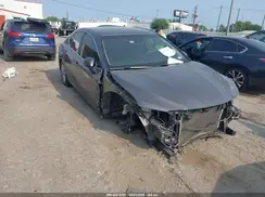 4T1B11HK8JU049339 2018 TOYOTA CAMRY