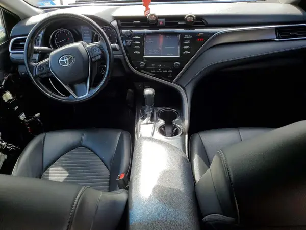 4T1B11HK8JU050619 2018 TOYOTA CAMRY - Image 8