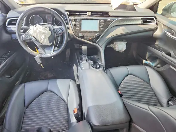 4T1B11HK8JU057604 2018 TOYOTA CAMRY - Image 8