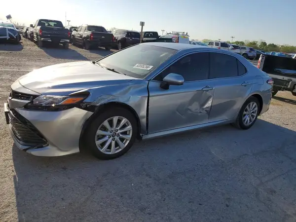 4T1B11HK8JU061541 2018 TOYOTA CAMRY - Image 1