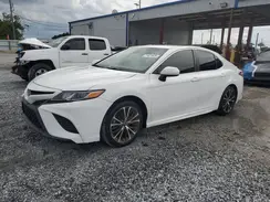 4T1B11HK8JU063211 2018 TOYOTA CAMRY