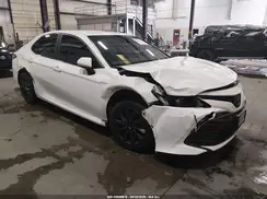 4T1B11HK8JU073124 2018 TOYOTA CAMRY