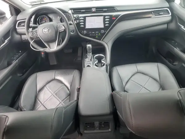 4T1B11HK8JU073432 2018 TOYOTA CAMRY - Image 8