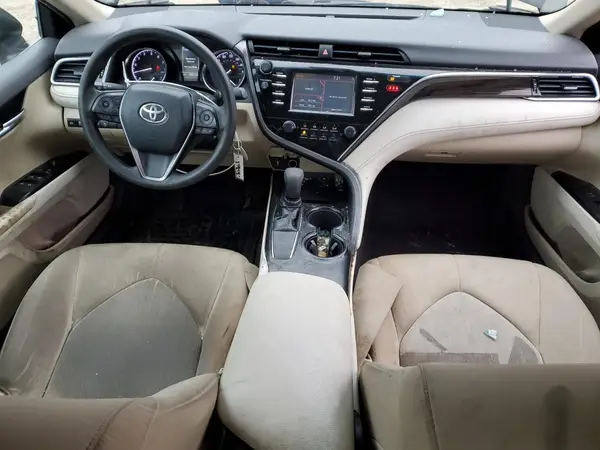 4T1B11HK8JU073530 2018 TOYOTA CAMRY - Image 8