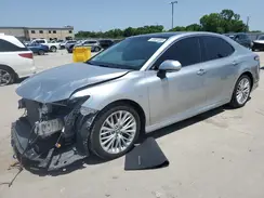 4T1B11HK8JU075620 2018 TOYOTA CAMRY