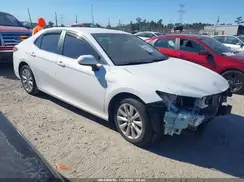 4T1B11HK8JU081319 2018 TOYOTA CAMRY