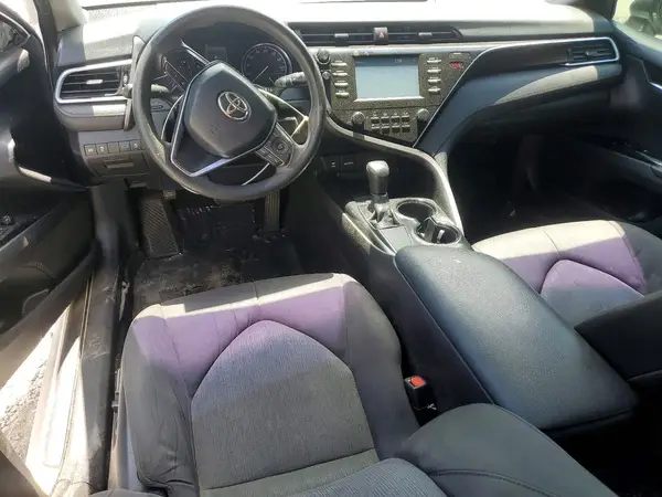 4T1B11HK8JU082468 2018 TOYOTA CAMRY - Image 8