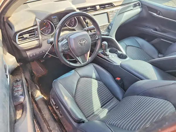 4T1B11HK8JU085841 2018 TOYOTA CAMRY - Image 8