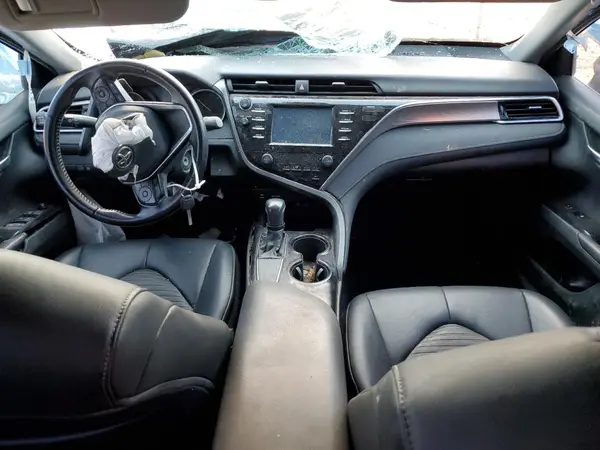 4T1B11HK8JU087623 2018 TOYOTA CAMRY - Image 8