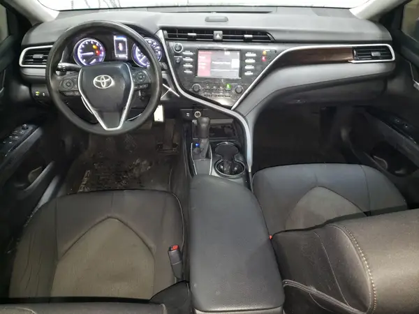 4T1B11HK8JU087914 2018 TOYOTA CAMRY - Image 8