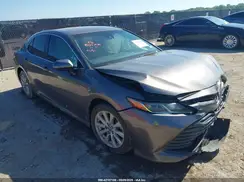 4T1B11HK8JU089601 2018 TOYOTA CAMRY