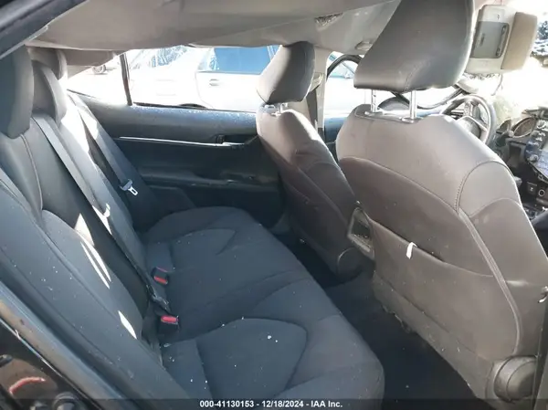 4T1B11HK8JU090229 2018 TOYOTA CAMRY - Image 8