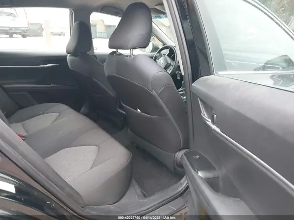 4T1B11HK8JU091526 2018 TOYOTA CAMRY - Image 8